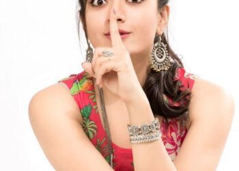 ಬುದ್ದಿಮಾತು ಕೇಳಿ ಓ ಮುದ್ದು ಟ್ರೋಲಿಗರೇ.. : ರಶ್ಮಿಕಾ ಮಂದಣ್ಣಗೆ ರಮ್ಯಾ ಸಪೋರ್ಟ್