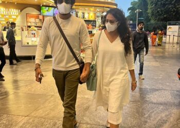 ದುಬೈ ಏರ್‍ಪೋರ್ಟ್‍ನಲ್ಲಿ ಚಿಟ್ಟೆಗಳ ಓಡಾಟ..