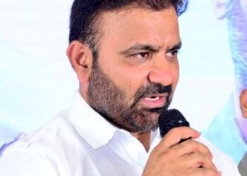 ಸಂತೋಷ್ ಲಾಡ್ ಸಿದ್ದುಗೆ ಕೊಟ್ಟ ಸಲಹೆ ಹಿಂದೆ ಕಲಘಟಗಿ ರಾಜಕೀಯ?