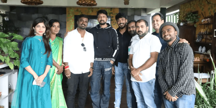 ಸುದೀಪ್ ವಿಡಿಯೋ ಲೀಕ್ ಆಯ್ತಂತೆ.. : ಸುದ್ದಿ ನೋಡಿ ನಕ್ಕೂ ನಕ್ಕೂ ಸುಸ್ತಾದ ಫ್ಯಾನ್ಸ್