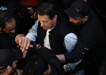 ಪಾಕ್ ಜೈಲಿಂದ ಜೀವಂತವಾಗಿ ಬರ್ತಾರಾ ಇಮ್ರಾನ್ ಖಾನ್?