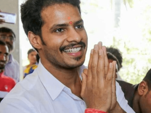 ರಾಮನಗರದಲ್ಲಿ ನಿಖಿಲ್ ಸೋಲಿನ ರಹಸ್ಯ ಬಿಚ್ಚಿಟ್ಟ ಕುಮಾರಸ್ವಾಮಿ..!