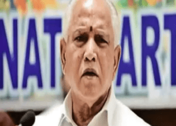 ಅಖಾಡಕ್ಕಿಳಿದ ಯಡಿಯೂರಪ್ಪ : ಸಿದ್ದರಾಮಯ್ಯ ಸರ್ಕಾರದ ವಿರುದ್ಧ ಸತ್ಯಾಗ್ರಹ