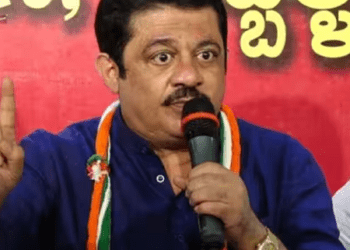 ಹಜ್ ಭವನಕ್ಕೆ ಸಿದ್ದರಾಮಯ್ಯ 5 ಸಾವಿರ ಕೋಟಿ ಕೊಟ್ಟಿಲ್ಲ : ಜಮೀರ್ ಅಹ್ಮದ್