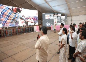 ಗೃಹಲಕ್ಷ್ಮಿ ಯೋಜನೆ ಜಾರಿಗೆ ಕಾಂಗ್ರೆಸ್ ಅಷ್ಟೇ ಅಲ್ಲ..ಬಿಜೆಪಿ, ಜೆಡಿಎಸ್ ಶಾಸಕರಿಂದಲೂ ಸಿದ್ಧತೆ..!