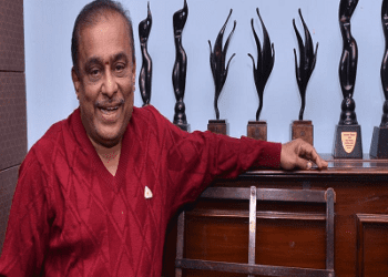 ಮಾತಿಂದ ನಾಕ.. ಮಾತಿಂದ ನರಕ ಅಂದೋನ್ಯಾವನೋ ಜೋಗಯ್ಯ : ದಸರಾ ಹಂಸಲೇಖ ವಿವಾದ ಏನಿದು ಕಥೆ..?