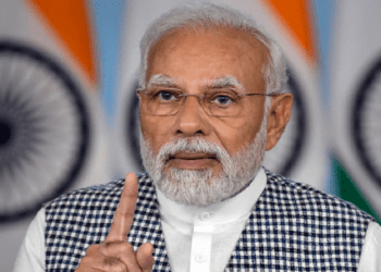 ಗ್ಯಾರಂಟಿ ಭಾಗ್ಯಗಳಿಂದ ಆರ್ಥಿಕ ಸಂಕಷ್ಟ. ಕೊನೆಗೆ ಬಡವರು, ದುರ್ಬಲರಿಗೇ ಹಾನಿ : ಪ್ರಧಾನಿ ನರೇಂದ್ರ ಮೋದಿ