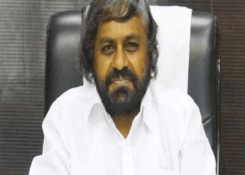 ನವಿಲುಗರಿ ಇಟ್ಟುಕೊಳ್ಳೋದು, ಮಾರುವುದು ಅಪರಾಧ ಅಲ್ಲ : ಸಚಿವ ಈಶ್ವರ ಖಂಡ್ರೆ