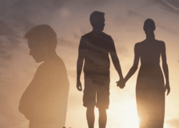 ಪ್ರೇಯಸಿಯನ್ನೇ ಗೆಳೆಯನಿಗೆ ಮದುವೆ ಮಾಡಿಸಿದ ಯುವಕ : ರಾಮನಗರದ ರಣರಣ ಪ್ರೇಮ ಕಥೆ