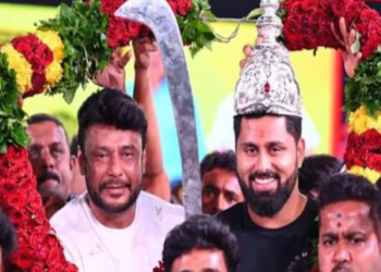 ಮತ್ತೊಂದು ವಿವಾದ : ರಾಜ್ಯೋತ್ಸವ ಸಂಭ್ರಮಿಸೋಕೆ ಲಾಂಗು ಹಿಡೀಬೇಕಿತ್ತಾ ದರ್ಶನ್..?‌