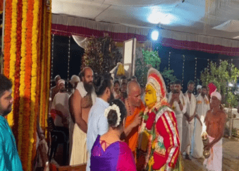 ಮುನ್ನುಗ್ಗು.. ಭಯ ಬೇಡ.. ನಾನಿದ್ದೇನೆ : ಕಾಂತಾರ ೧ ರಿಷಬ್‌ ಶೆಟ್ಟಿಗೆ ಪಂಜುರ್ಲಿ ದೈವದ ಅಭಯ