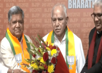 ವಿಜಯೇಂದ್ರ ಸೀಕ್ರೆಟ್‌ ಆಪರೇಷನ್‌ : ಶೆಟ್ಟರ್‌ ಮತ್ತೆ ಬಂದಿದ್ದು ಹೇಗೆ? ಯಡಿಯೂರಪ್ಪ, ಕುಮಾರಸ್ವಾಮಿ ಪಾತ್ರವೇನು?