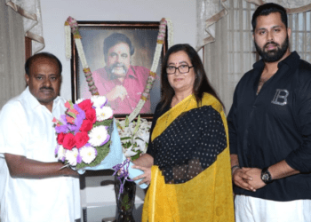 ಸುಮಲತ ಅಕ್ಕನ ಸಹಕಾರ ಕೇಳಿದ ಕುಮಾರಸ್ವಾಮಿ : ಇದು.. ಇದೇ ರಾಜಕೀಯ..!