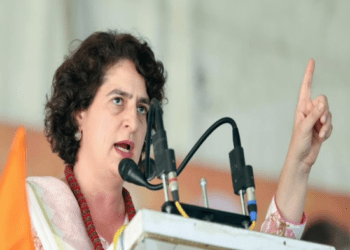 ನರೇಂದ್ರ ಮೋದಿಗೆ ಮಾಂಗಲ್ಯದ ಬೆಲೆ ಗೊತ್ತಿಲ್ಲ. ನನ್ನ ತಾಯಿಯ ತಾಳಿ ದೇಶಕ್ಕೆ ಅರ್ಪಣೆಯಾಗಿದೆ : ಪ್ರಿಯಾಂಕಾ ವಾದ್ರಾ