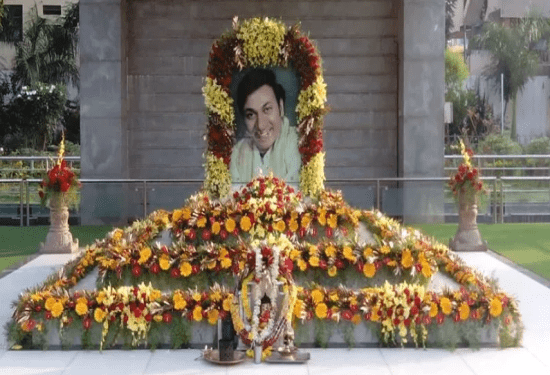 ಡಾ.ರಾಜ್‌ ಫಾಲೋ ಮಾಡ್ತಿದ್ದ ಆ ಸಂಪ್ರದಾಯ.. ಎಲ್ಲ ಕುಟುಂಬಗಳಿಗೂ ಮಾದರಿ : ರಾಘಣ್ಣ ಹೇಳಿದ ಊಟದ ಕಥೆ..!