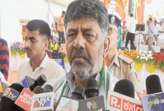 12 ಜೆಡಿಎಸ್‌ ಶಾಸಕರು ಕಾಂಗ್ರೆಸ್ಸಿಗೆ ಬರ್ತಿರೋದು ನನಗೆ ಗೊತ್ತಿಲ್ಲ : ಡಿಕೆ ಶಿವಕುಮಾರ್‌