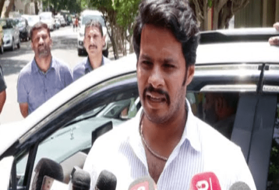 ಅಣ್ಣ ಪ್ರಜ್ವಲ್‌ ರೇವಣ್ಣನನ್ನು ಅಣ್ಣಾ ಎನ್ನಲಿಲ್ಲ ನಿಖಿಲ್‌ ಕುಮಾರಸ್ವಾಮಿ..!