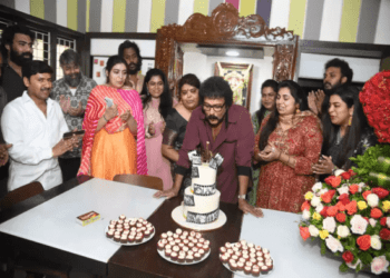 ‌ಅಭಿಮಾನಿಗಳು ಹಠಕ್ಕೆ ಬಿದ್ರೆ ಕ್ರೇಜಿಸ್ಟಾರ್‌ ರವಿಚಂದ್ರನ್‌ ಕೂಡಾ ಕೇಳ್ಬೇಕ್..‌ ಅಷ್ಟೆ..!