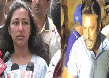 ಕಂಬಿಗಳ ಹಿಂದೆ ಕಣ್ಣೀರಿಟ್ಟ ದರ್ಶನ್‌, ಧೈರ್ಯ ಹೇಳಿದ ವಿಜಯಲಕ್ಷ್ಮಿ