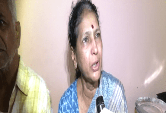 ದರ್ಶನ್‌, ಪವಿತ್ರಾ ಗೌಡಗೆ ಶಾಪ ಹಾಕಿದ ರೇಣುಕಾಸ್ವಾಮಿ ತಾಯಿ : ಮಗನ ತಪ್ಪು ಸಮರ್ಥನೆ ಮಾಡಿಕೊಳ್ಳಲಿಲ್ಲ..!