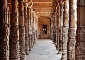 ಮಧ್ಯಪ್ರದೇಶ : ಮೌಲಾ ಮಸೀದಿ ಉತ್ಖನನ ವೇಳೆ 39 ಹಿಂದೂ ವಿಗ್ರಹಗಳ ಪತ್ತೆ..!