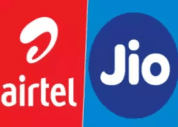 AIRTELಗೆ JIO ಠಕ್ಕರ್‌ : ಗ್ರಾಹಕರಿಗೆ ಯಾವ ಕಂಪೆನಿ ರೀಚಾರ್ಜ್‌ ಪ್ಲಾನ್‌ ಲಾಭದಾಯಕ..?