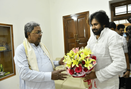 ಕುವೆಂಪು, ಗಂಧದ ಗುಡಿಯ ಡಾ.ರಾಜ್‌ʻರನ್ನು ಸ್ಮರಿಸಿದ ಪವನ್ ಕಲ್ಯಾಣ್ : ಗಂಧದ ಗುಡಿ ಹೆಸರು ಹೇಳಿ ಅಳಿಯ ಅಲ್ಲು ಅರ್ಜುನ್‌ʻಗೆ ಟಾಂಗ್..!‌