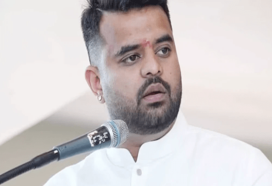 ಪ್ರಜ್ವಲ್‌ ರೇವಣ್ಣ ವಿರುದ್ಧ 2000 ಪುಟಗಳ ಚಾರ್ಜ್‌ʻಶೀಟ್‌ : 123 ಸಾಕ್ಷಿ.. ಅದೆಲ್ಲವೂ ಸತ್ಯ..!!!