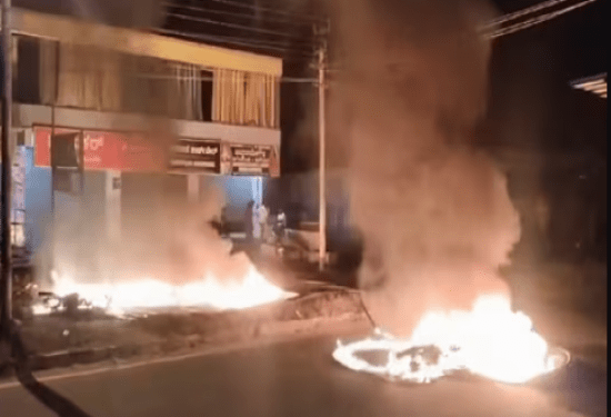 ಮಂಡ್ಯದ ನಾಗಮಂಗಲ ಕೋಮುಗಲಭೆ : ಅರೆಸ್ಟ್‌ ಆದವರ ಕುಟುಂಬದ ಹೆಣ್ಣು ಮಕ್ಕಳಿಂದ ಪೊಲೀಸ್ ಠಾಣೆಗೆ ಮುತ್ತಿಗೆ