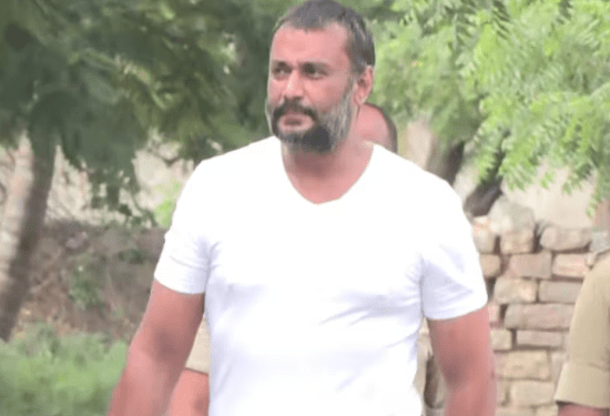 ದರ್ಶನ್‌ ಕೇಸಿಗೆ ಭೂತ ಪಿಶಾಚಿಗಳ ಎಂಟ್ರಿ. ಬಳ್ಳಾರಿ ಜೈಲಿನಲ್ಲಿದ್ಯಂತೆ ರೇಣುಕಾಸ್ವಾಮಿ ಪ್ರೇತ : ರಿಯಾಲಿಟಿ ಏನು..?