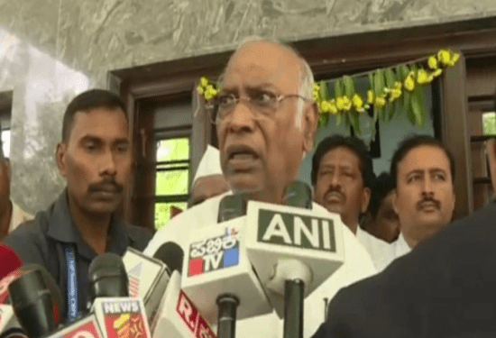 ಸಿದ್ದರಾಮಯ್ಯ ಪತ್ನಿ ದಾರಿಯಲ್ಲಿ ಮಲ್ಲಿಕಾರ್ಜುನ ಖರ್ಗೆ ಪುತ್ರ : ಏರೋಸ್ಪೇಸ್‌ ಬಳಿಯ 5 ಎಕರೆ ಭೂಮಿ ವಾಪಸ್..!