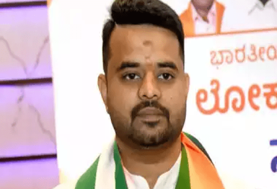 ಒಬ್ಬರಲ್ಲ.. ಇಬ್ಬರ ಸೀರೆಗಳಲ್ಲಿ ಸಿಕ್ಕಿತು ಪ್ರಜ್ವಲ್‌ ರೇವಣ್ಣ DNA ಸಾಕ್ಷಿ