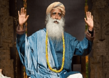 ಹೆಣ್ಣು ಮಕ್ಕಳನ್ನು ಬಲವಂತವಾಗಿ ಸನ್ಯಾಸಿನಿ ಮಾಡ್ತಿದ್ದ ಆರೋಪ : ಸದ್ಗುರು ಜಗ್ಗಿ ವಾಸುದೇವ್ ಈಶಾ ಆಶ್ರಮದ ಮೇಲೆ ಪೊಲೀಸ್‌ ದಾಳಿ