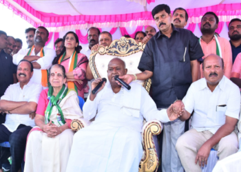 ಚನ್ನಪಟ್ಟಣದಲ್ಲಿ ದೇವೇಗೌಡರ ಪ್ರತಿಜ್ಞೆ : ಮೊಮ್ಮಗನ ಗೆಲುವೇ ಗುರಿ.. ಮುಂದಿನ ಟಾರ್ಗೆಟ್..‌ ʻ ʼ..?