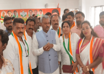 ಸಿಪಿ ಯೋಗೇಶ್ವರ್‌ ಪರ ಬಿಜೆಪಿ ಶಾಸಕ ಬಹಿರಂಗ ಪ್ರಚಾರ : ನಿಖಿಲ್‌ ಕುಮಾರಸ್ವಾಮಿಗೆ ಟೆನ್ಷನ್‌..!