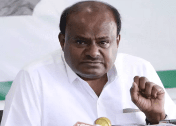 ಕುಮಾರಸ್ವಾಮಿ ವಿರುದ್ಧ ಕ್ರಮ ಕೈಗೊಳ್ಳದ ಅಧಿಕಾರಿಗಳಿಗೀಗ ಜೈಲಿನ ಭಯ : ಏನಿದು 14 ಎಕರೆ ಸರ್ಕಾರಿ ಭೂಮಿ ಒತ್ತುವರಿ ಪ್ರಕರಣ..?