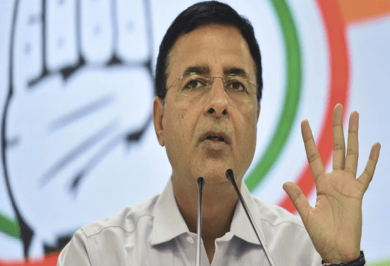 ಉಸ್ತುವಾರಿ ಸುರ್ಜೇವಾಲ ವಿರುದ್ಧ ಸಿದ್ದು ಆಪ್ತರು ಸಿಟ್ಟಿಗೆದ್ದಿದ್ದು ಯಾಕೆ..?