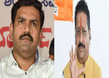 ವಿಜಯೇಂದ್ರ ಯತ್ನಾಳ್‌ ಬೀದಿ ಜಗಳ : ಬಿಜೆಪಿಗೆ ಮಾದರಿಯಾಗ್ಬೇಕಂತೆ ಖರ್ಗೆ ಕಾಂಗ್ರೆಸ್..!