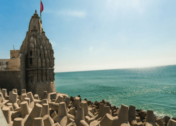 ದ್ವಾರಕೆಯ ಸಮುದ್ರದ ಆಳದಲ್ಲಿ ಸಿಗುತ್ತಾನಾ ಭಗವಂತ..? ಹುಡುಕಾಟಕ್ಕೆ ಮತ್ತೆ ಹೊರಟ ASI ತಂಡ..!