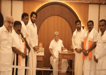 ನಿಖಿಲ್‌ ಧರ್ಮಸ್ಥಳ ಯಾತ್ರೆಗೆ ಹೋಗು ಎಂದರೂ ತಟಸ್ಥವಾಗಿದ್ದೇಕೆ ಹೆಚ್‌ ಡಿ ರೇವಣ್ಣ..?