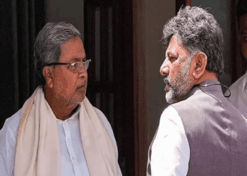 ಕಾಂಗ್ರೆಸ್‌  Vs ಕಾಂಗ್ರೆಸ್‌ : ಸಿದ್ಧರಾಮಯ್ಯ ಒಂದು ಗುಟ್ಟು..  ಡಿಕೆಶಿಯ 5 ಪಟ್ಟು..!