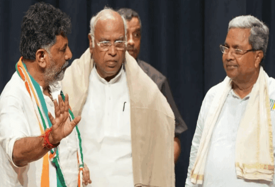 ಡಿಕೆ ಕೇಳಿದ್ದು ಒಂದೇ.. ಸಿದ್ದು ಹೇಳಿದ್ದು ಮೂರು : ಏನಂದ್ರು ಖರ್ಗೆ ಸಾರ್..?‌