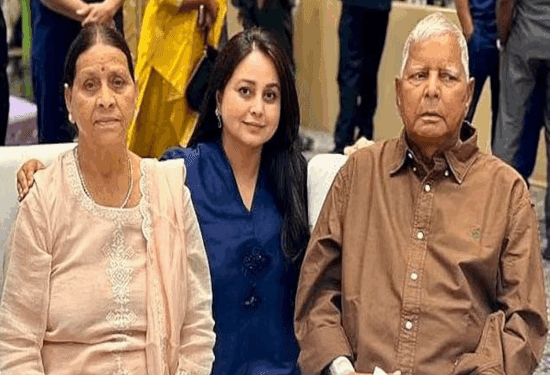 ಲಾಲೂ ಕುಟುಂಬ ಛಿದ್ರ ಛಿದ್ರ : ಕಿಡ್ನಿ ಕೊಟ್ಟವಳಿಗೆ ಚಪ್ಪಲಿ ಏಟು.. ಅಣ್ಣ, ತಮ್ಮ, ಅಕ್ಕ, ತಂಗಿ ಎಲ್ಲರೂ ದೂರ ದೂರ