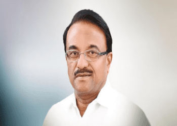 ಬಿಜೆಪಿ MLC ಶಶಿಲ್‌ ನಮೋಷಿ ತಮ್ಮನಿಗೇ ಮನೆ, ಆಸ್ತಿ ವಂಚಿಸಿದ್ರಾ..?
