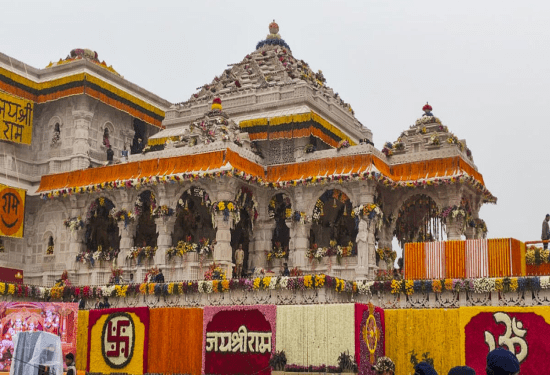 ಅಯೋಧ್ಯೆ ರಾಮನ ಹುಂಡಿ ಕಳ್ಳರು : ರಾಮರಾಜ್ಯದಲ್ಲಿ ಆಗಿದ್ದರೆ ಶಿಕ್ಷೆ ಏನಿರುತ್ತಿತ್ತು..?