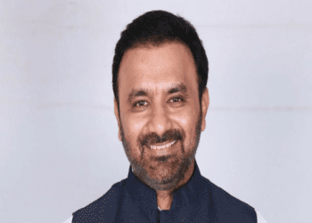 ಕಾರ್ಮಿಕರ ಟೂಲ್‌ ಕಿಟ್‌ ಹೆಸರಿನಲ್ಲಿ ಲೂಟಿ : ಏನ್‌ ಮಾಡಿದ್ರು ಸಂತೋಷ್‌ ಲಾಡ್..?‌