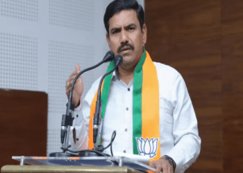 ವಿಜಯೇಂದ್ರ V/S ರೆಬಲ್ಸ್‌ : ಹೈಕಮಾಂಡ್‌ ಬಂದು ಹೋದ ಮೇಲೆ ಹೆಚ್ಚಾದ ಬಿಕ್ಕಟ್ಟು..!