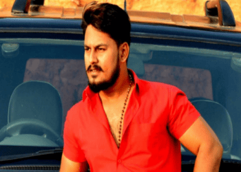 ಬಟ್ಟೆ ಬಿಚ್ಚಿ ಹಲ್ಲೆ : ಅವಮಾನಕ್ಕೀಡಾದ  ತಹಸೀಲ್ದಾರ್‌ ಮೇಲೇ ಏಕೆ ಅನುಮಾನ..?